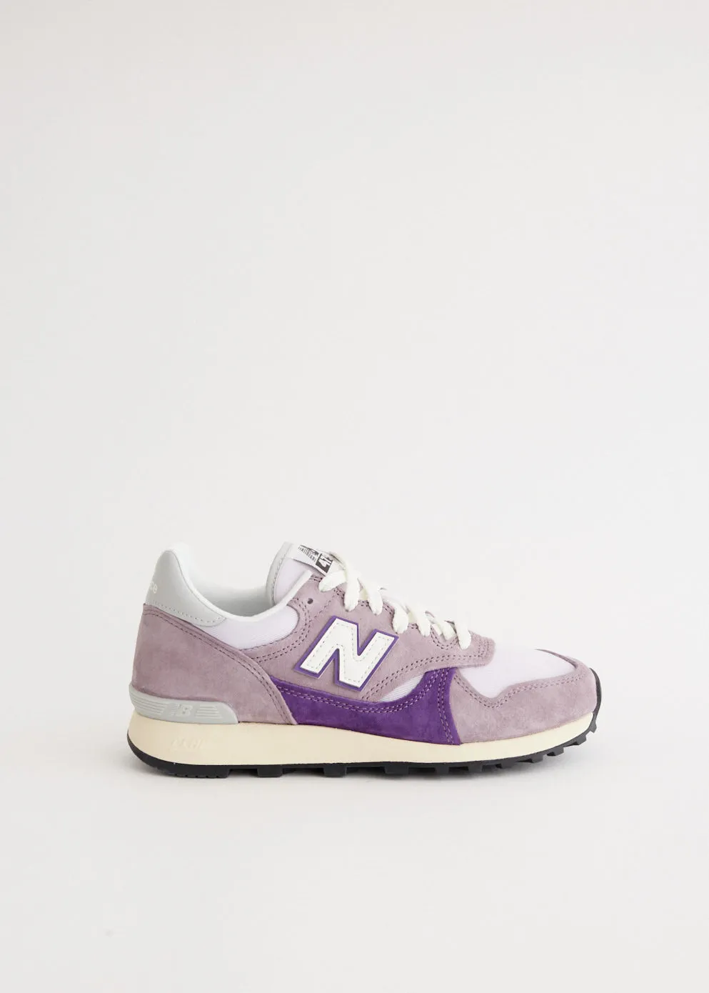 475 'Ice Wine' Sneakers