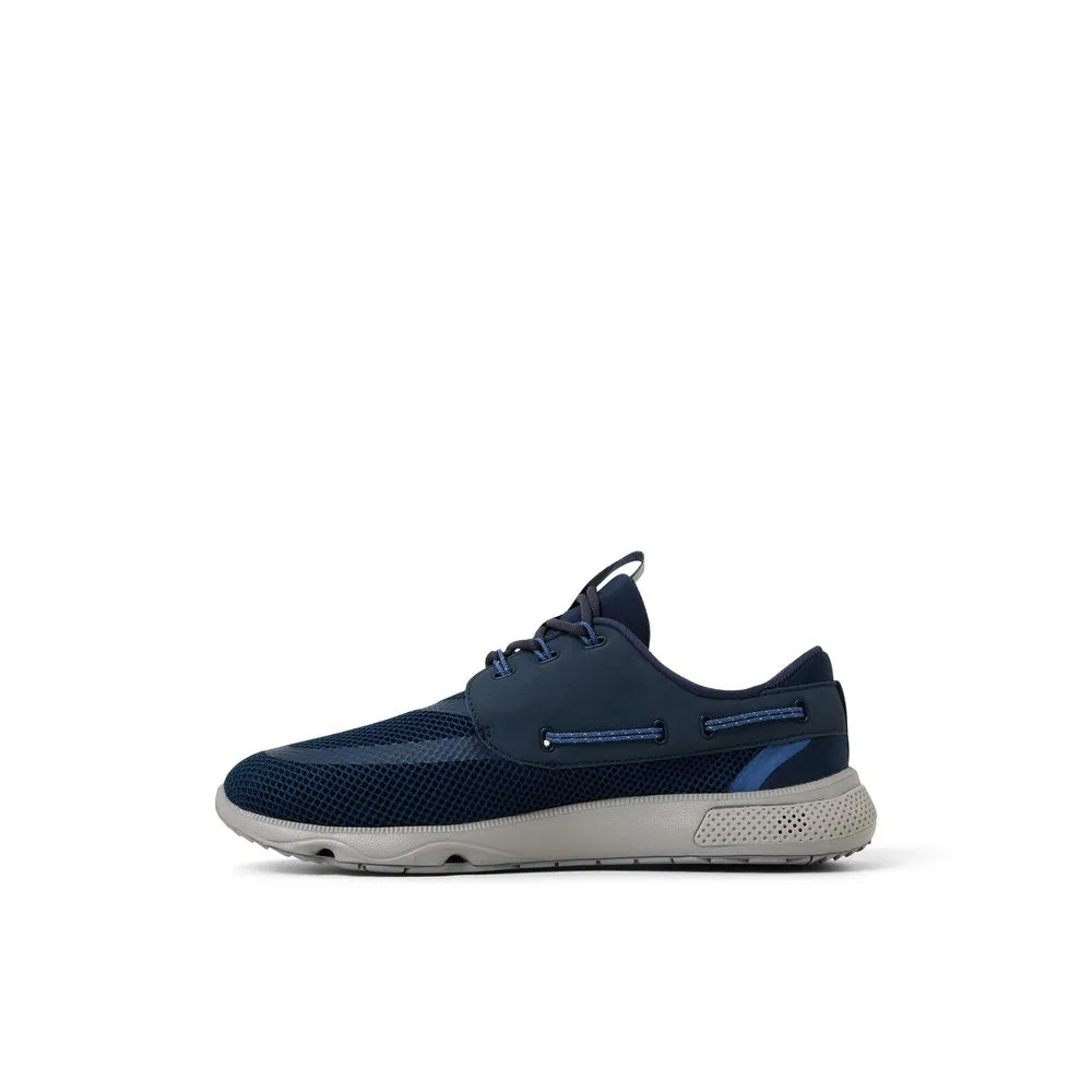 7 Seas Sneaker