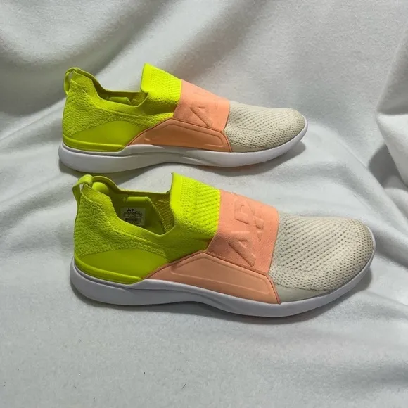 APL Women’s Techloom Bliss Trainers in Size 10. Excellent Used Condition