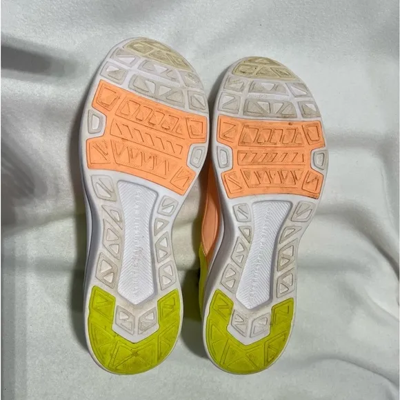 APL Women’s Techloom Bliss Trainers in Size 10. Excellent Used Condition