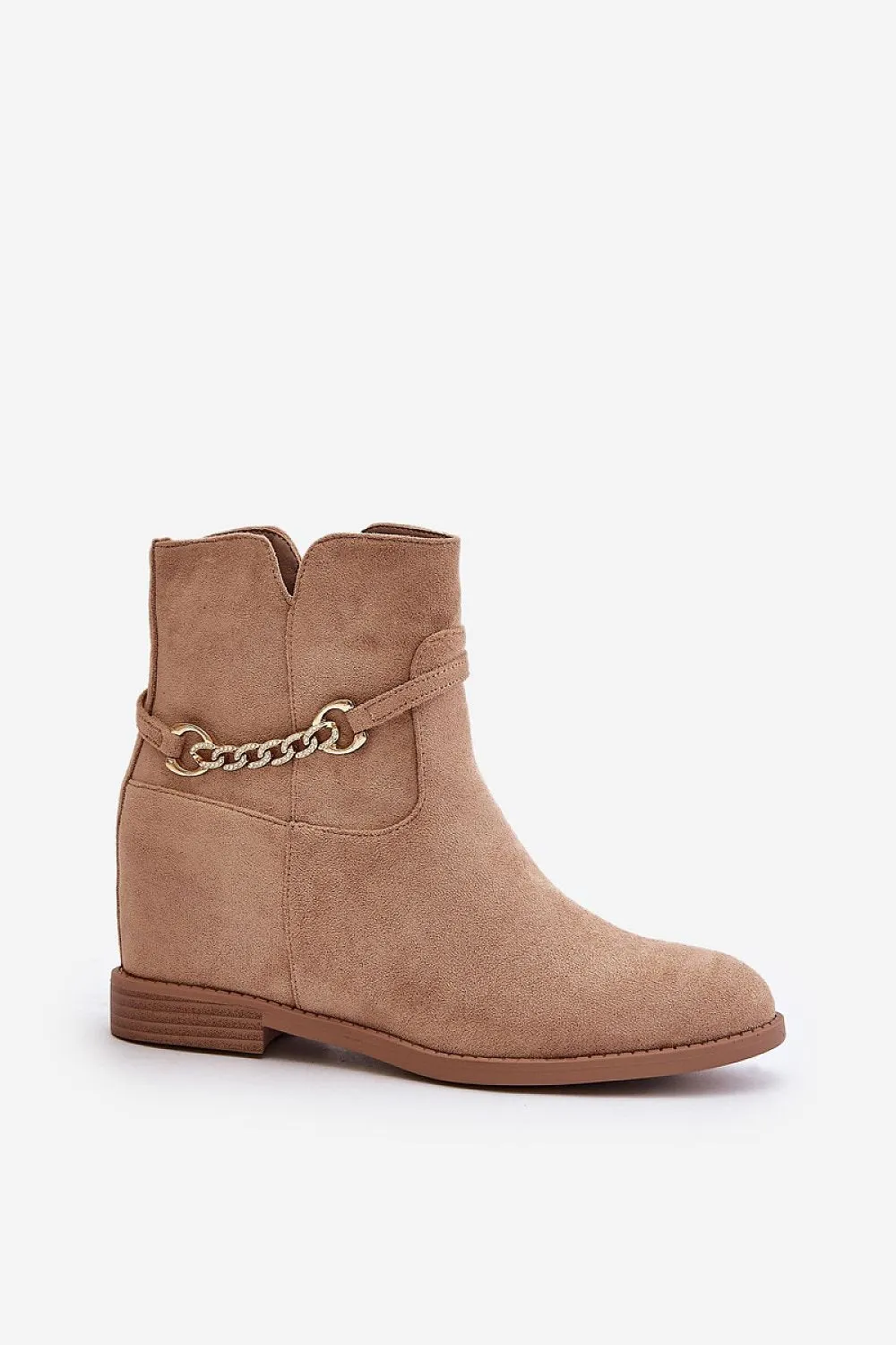 Buskin boots