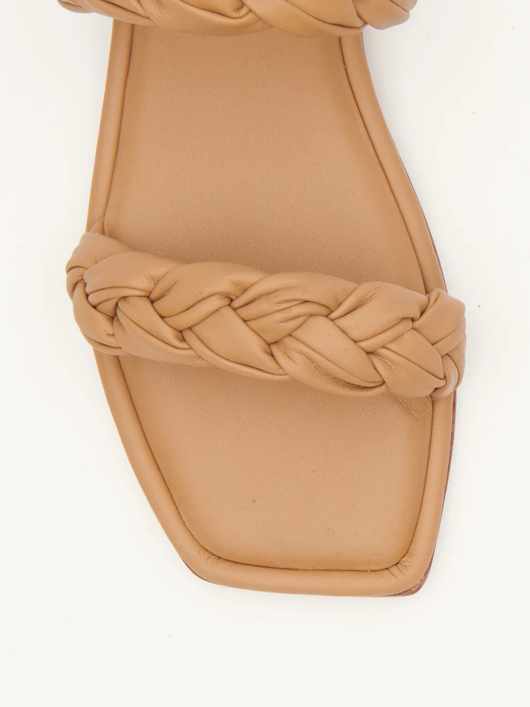 CLASSIC WOVEN FLATS