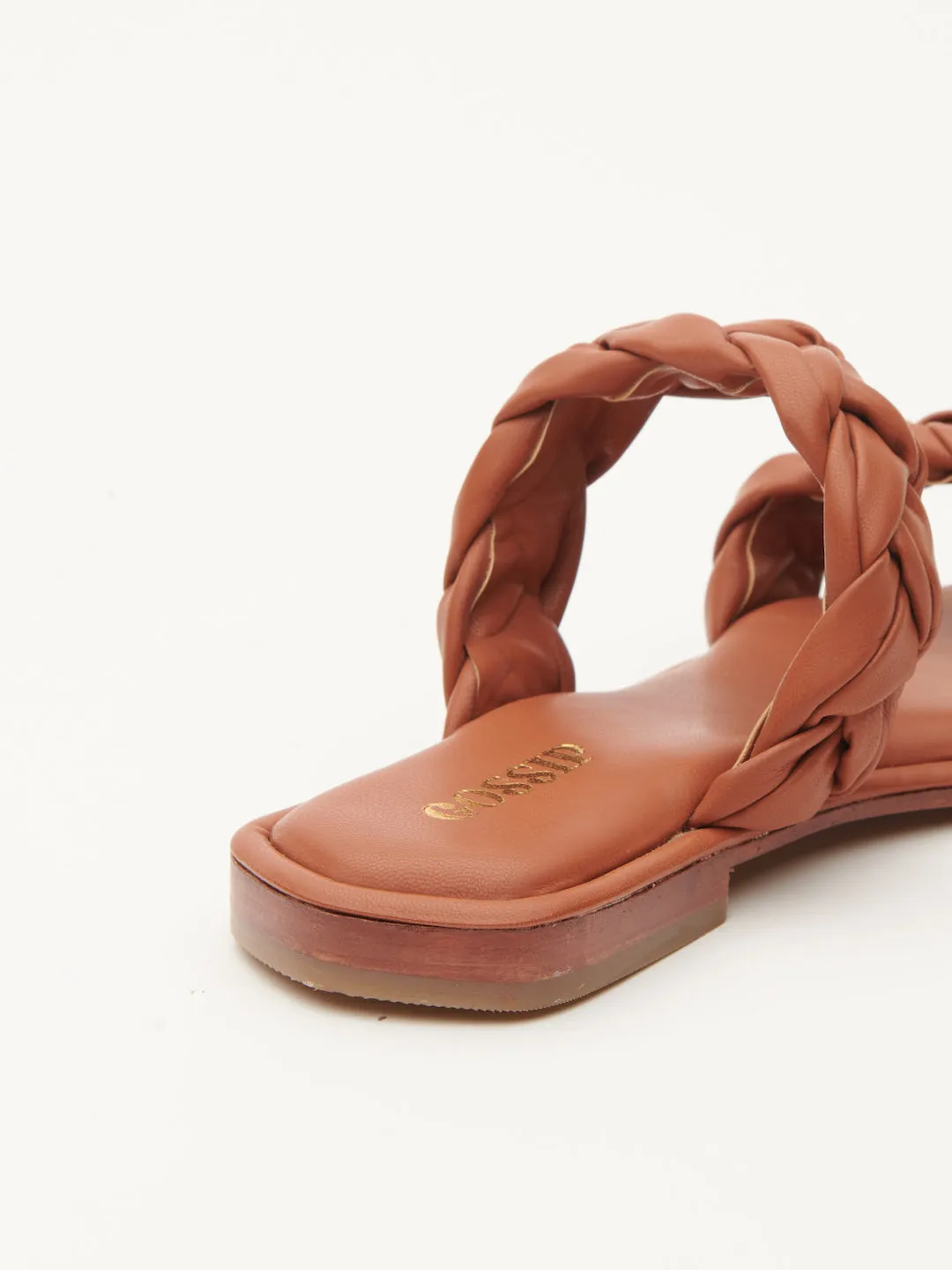 CLASSIC WOVEN FLATS