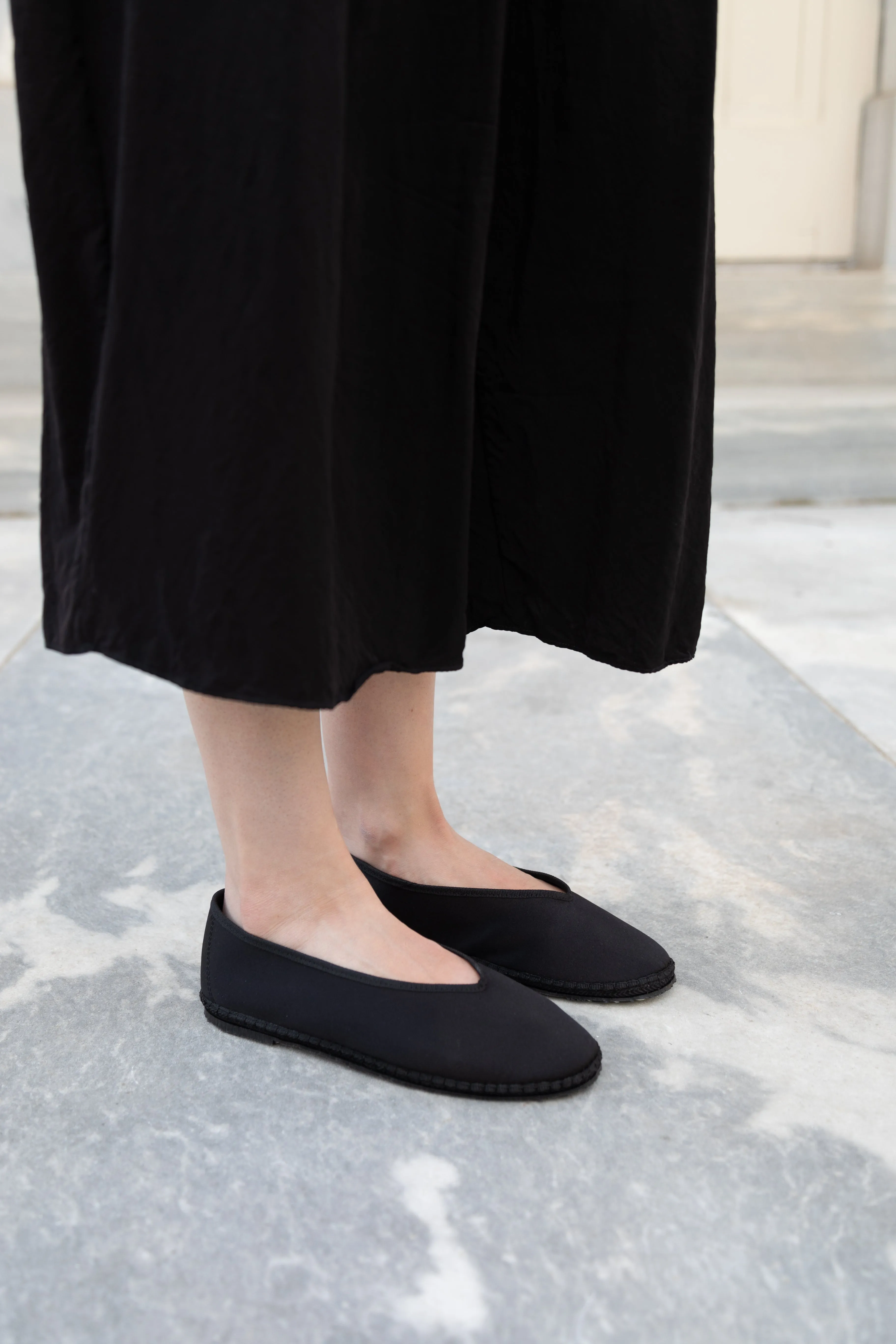 Drogheria Crivellini | Ballet Point Flats in Black Satin