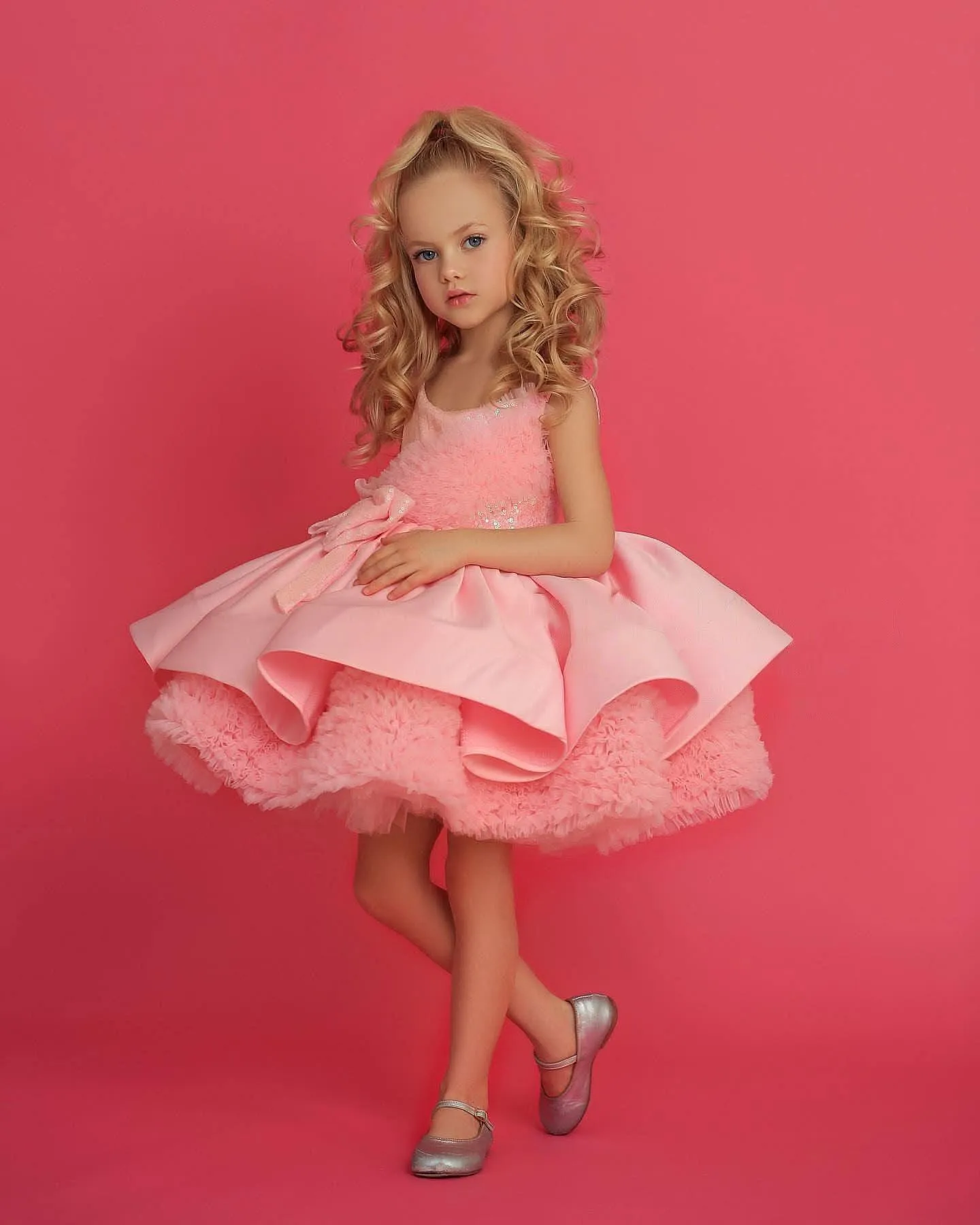 Elegant flower Dress Feather Baby Wedding party Princess dress Colors can be customized