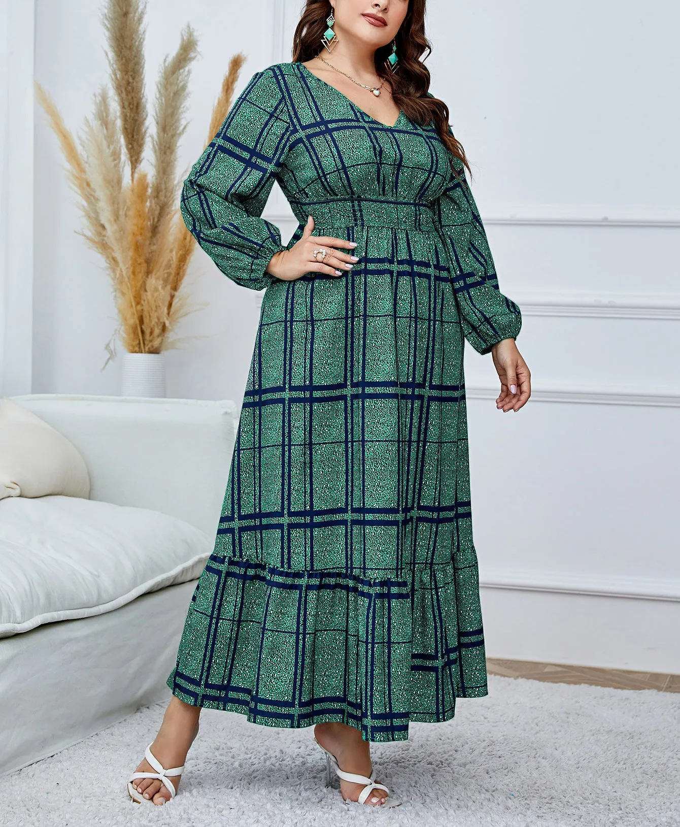 Elegant Flowing Plaid Print Maxi Dress with High Waist Design