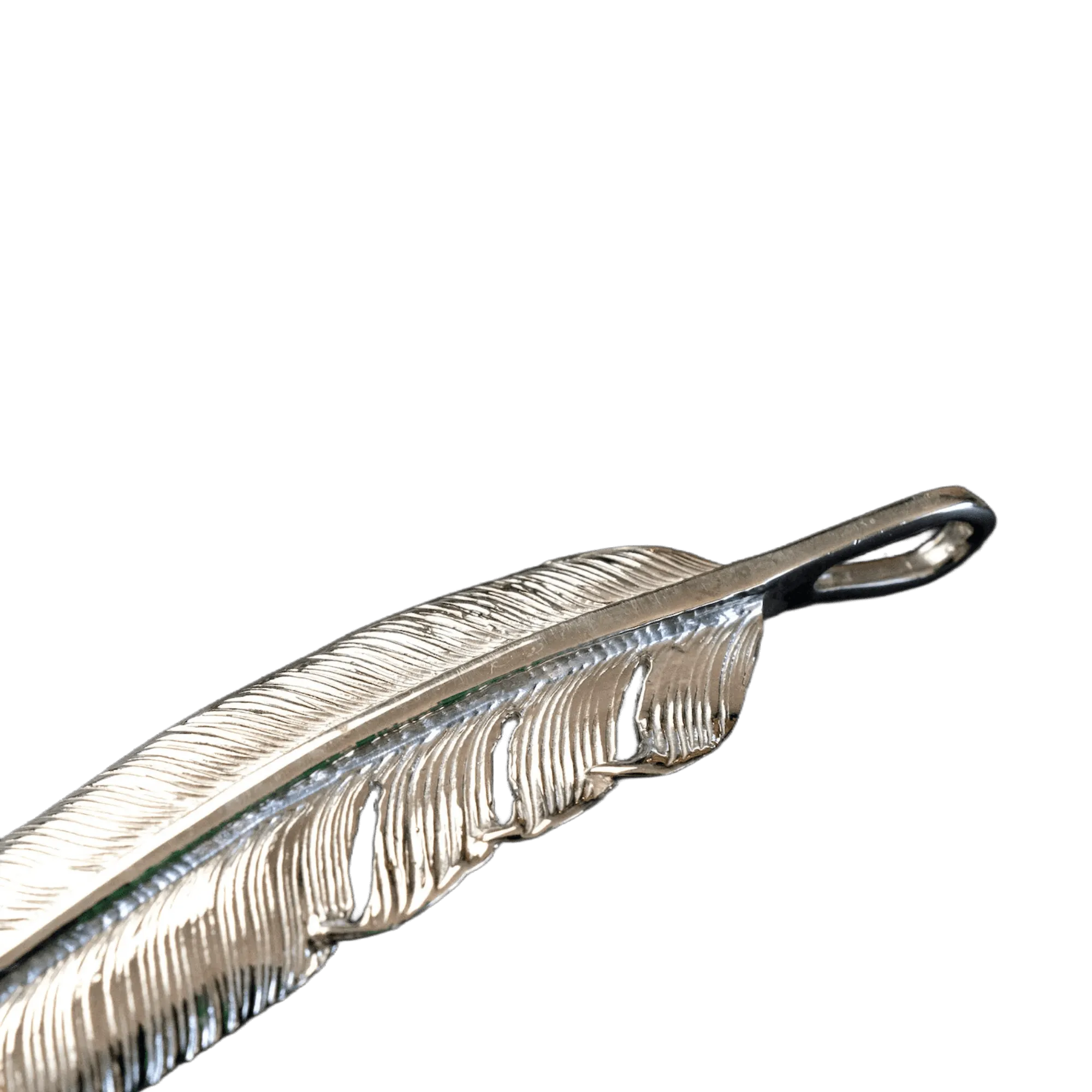 First Arrow's Large Quarter 18k Gold Feather Pendant