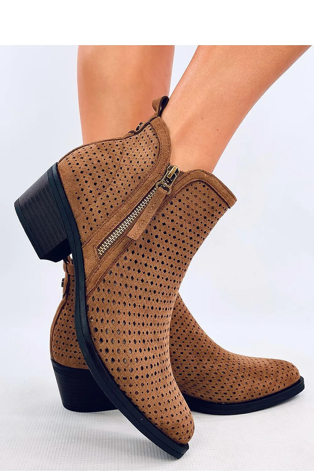 Heel boots