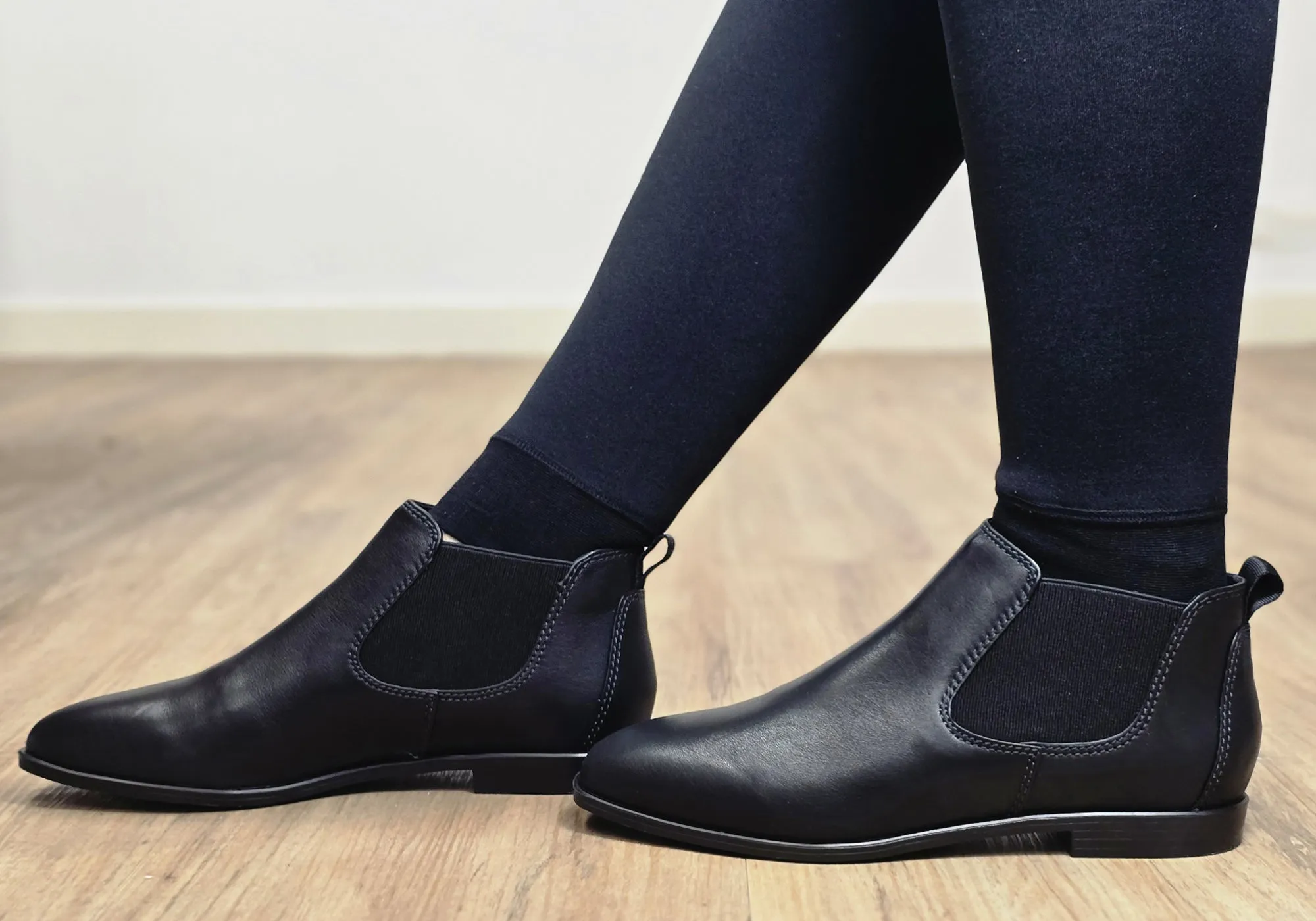 Hush Puppies Zeda Womens Leather Comfortable Ankle Boots