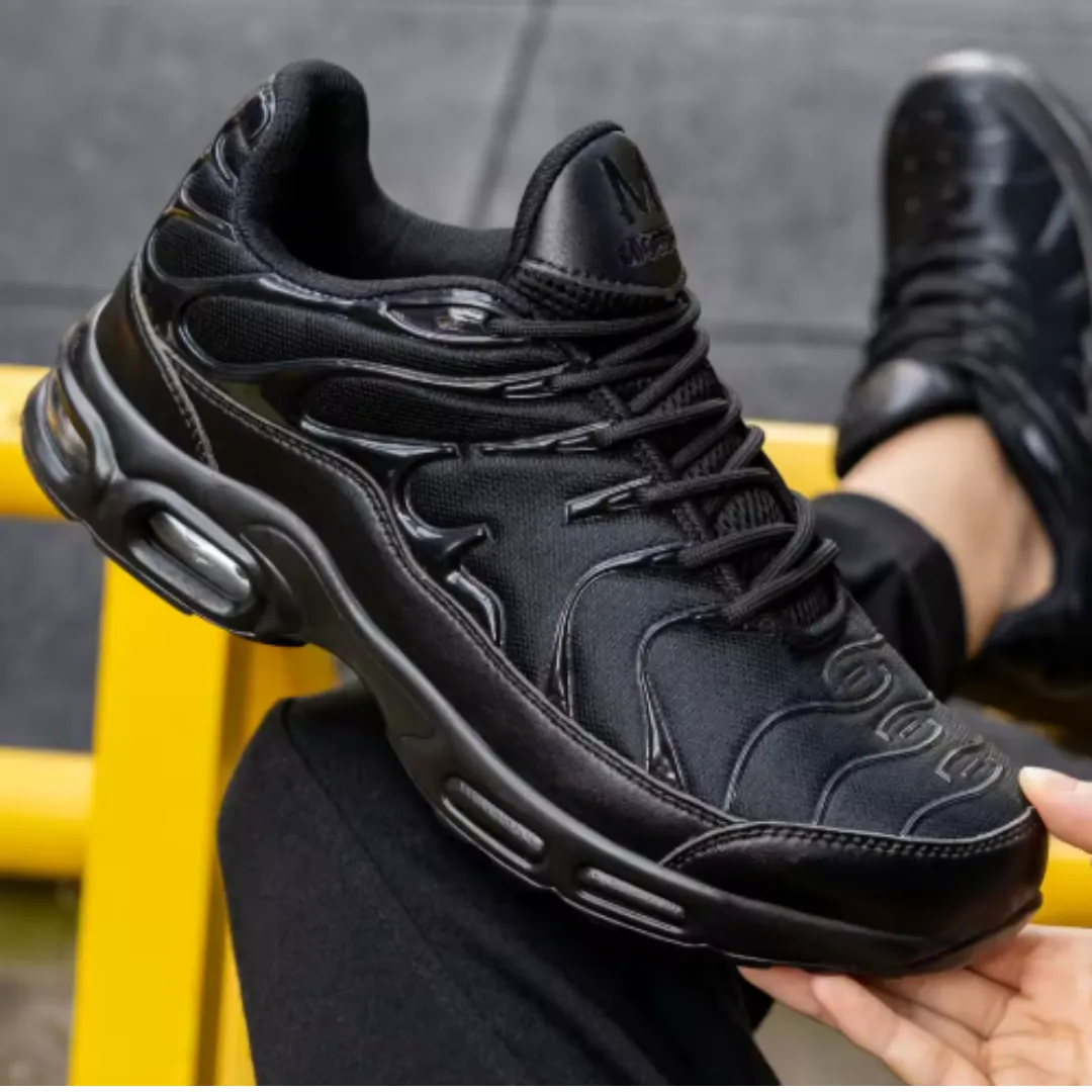 Lightweight Non Slip Laced Safety Sneakers For Men