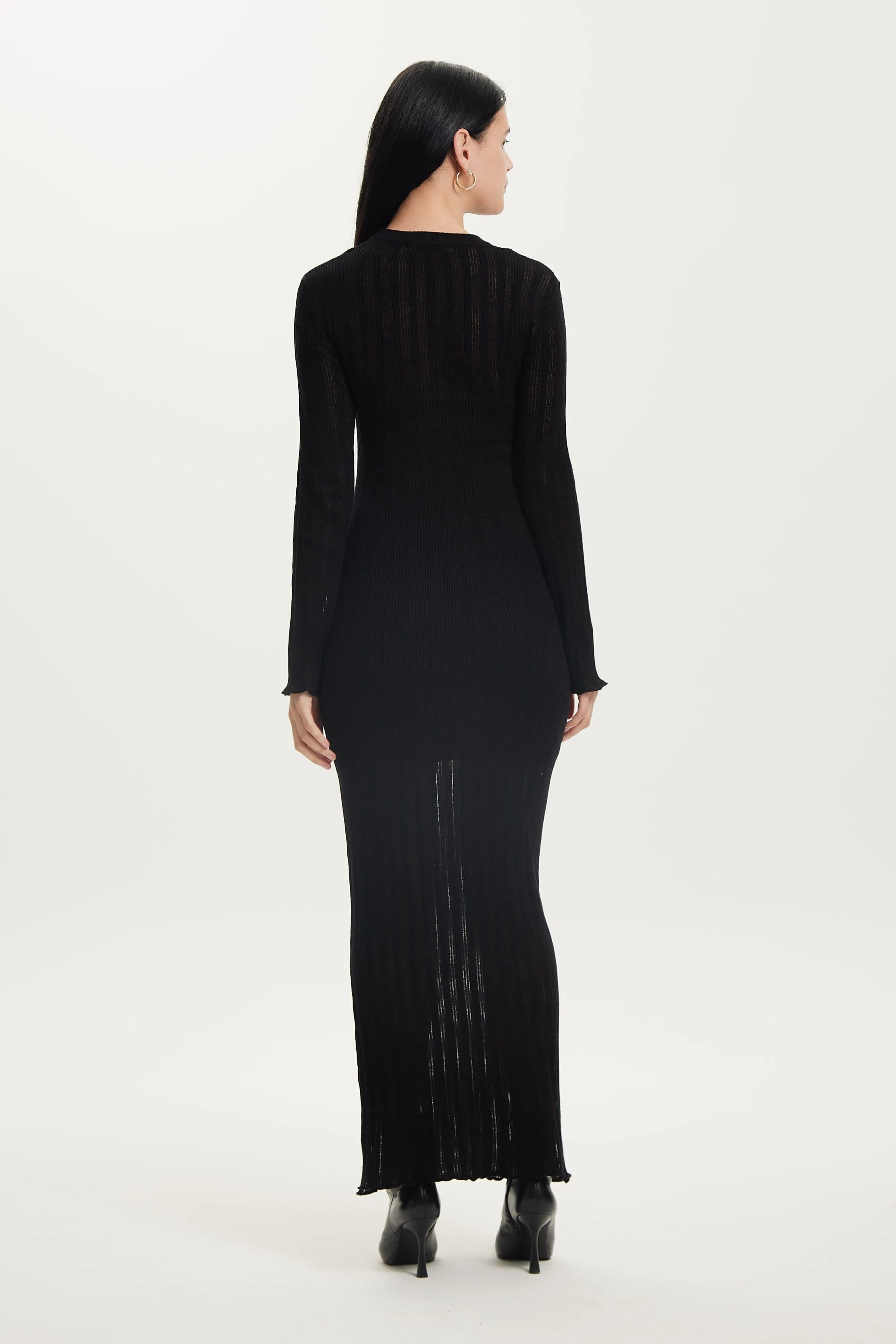LINE UP KNIT MAXI DRESS | BLACK