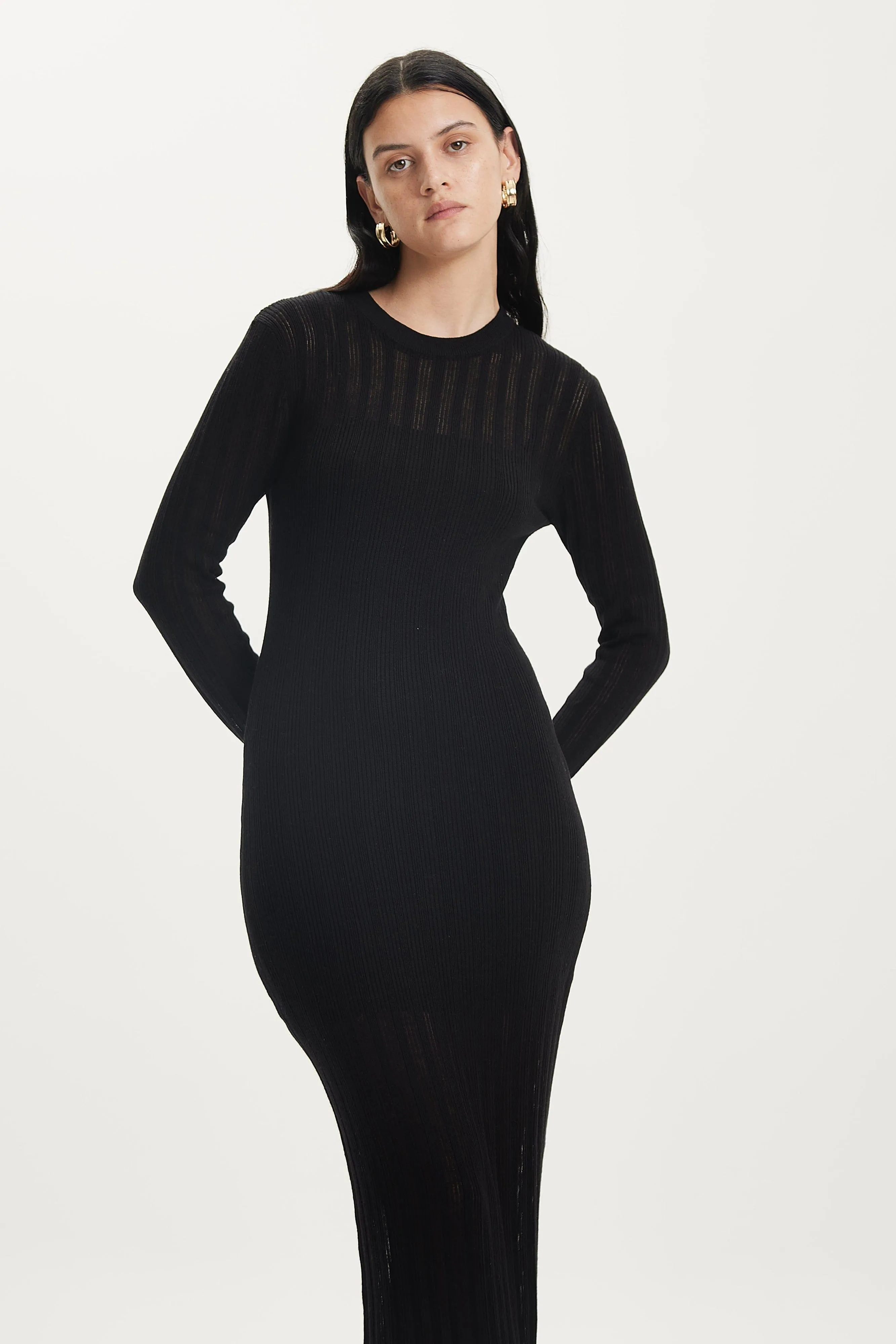 LINE UP KNIT MAXI DRESS | BLACK