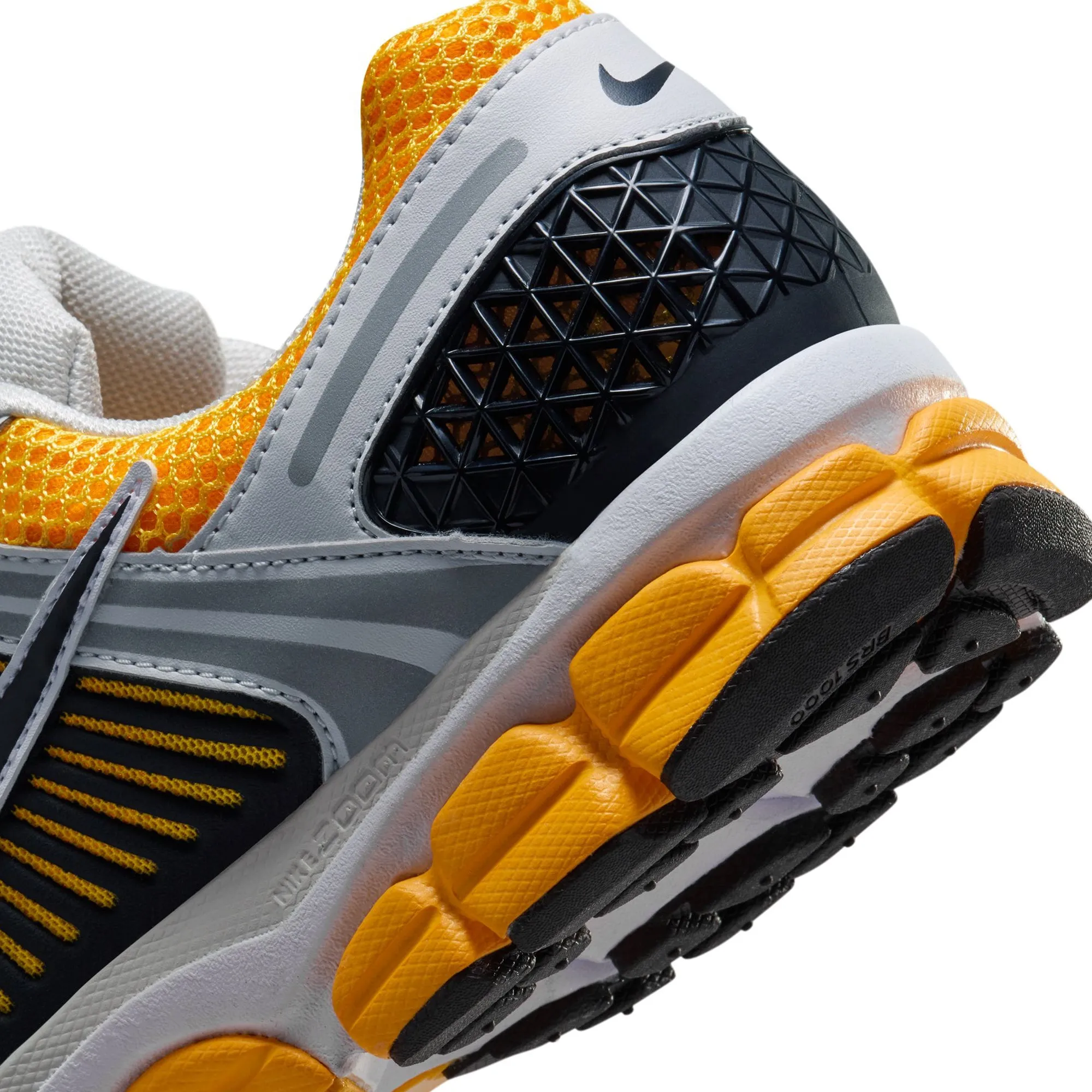 Nike Mens Zoom Vomero 5 Shoes