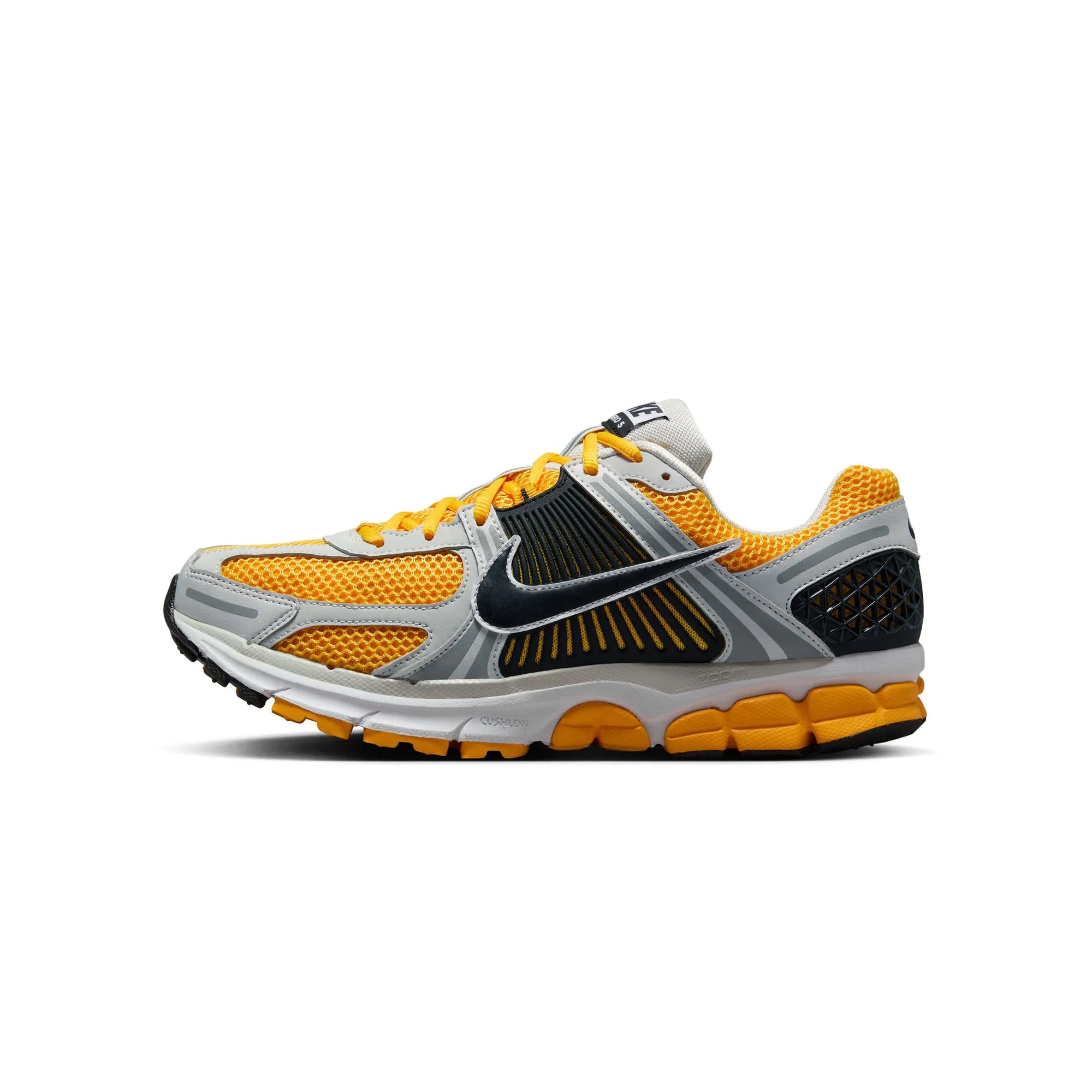 Nike Mens Zoom Vomero 5 Shoes