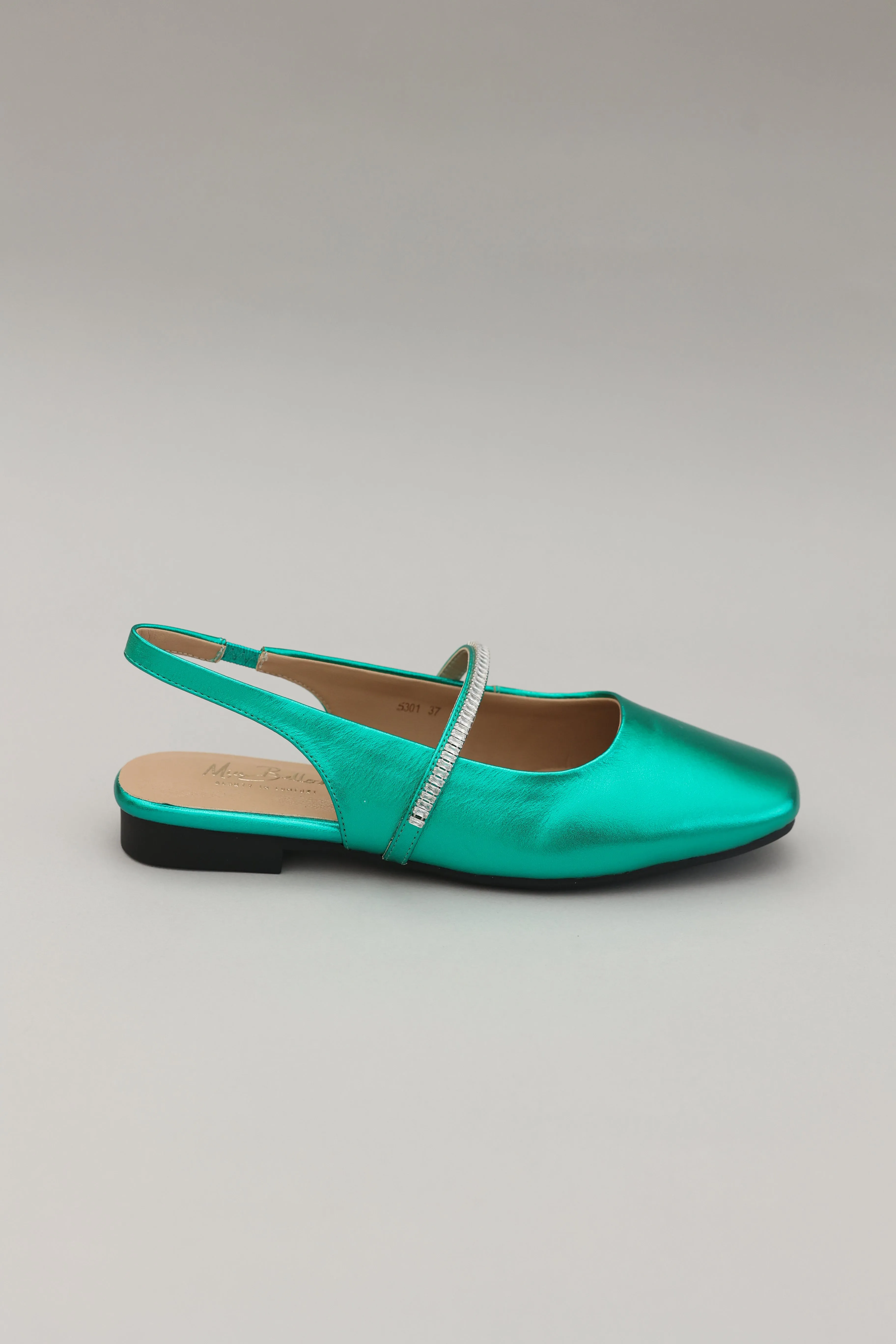 Noelle Flats