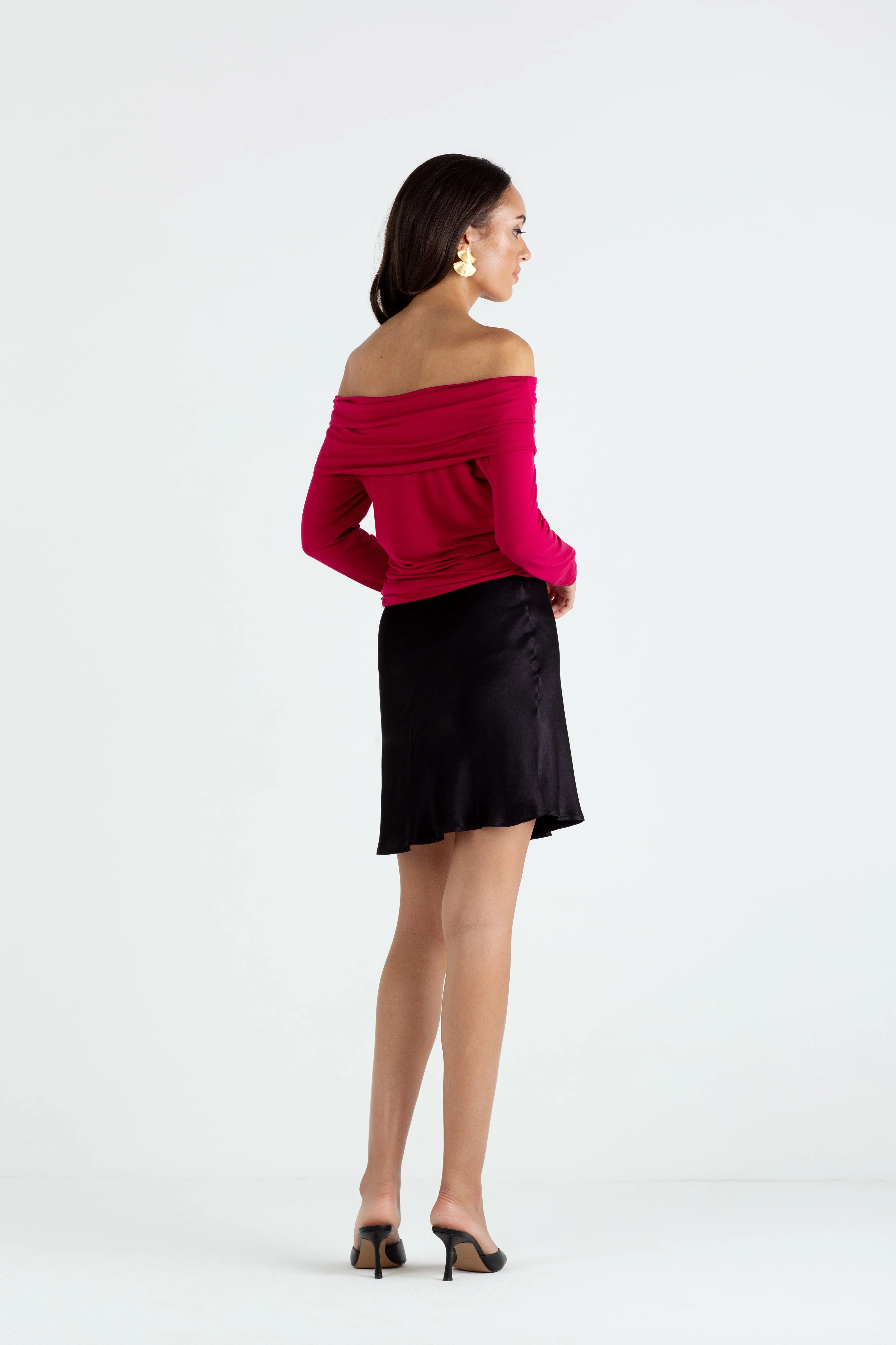 "The Ava" - Off Shoulder Top (Berry)