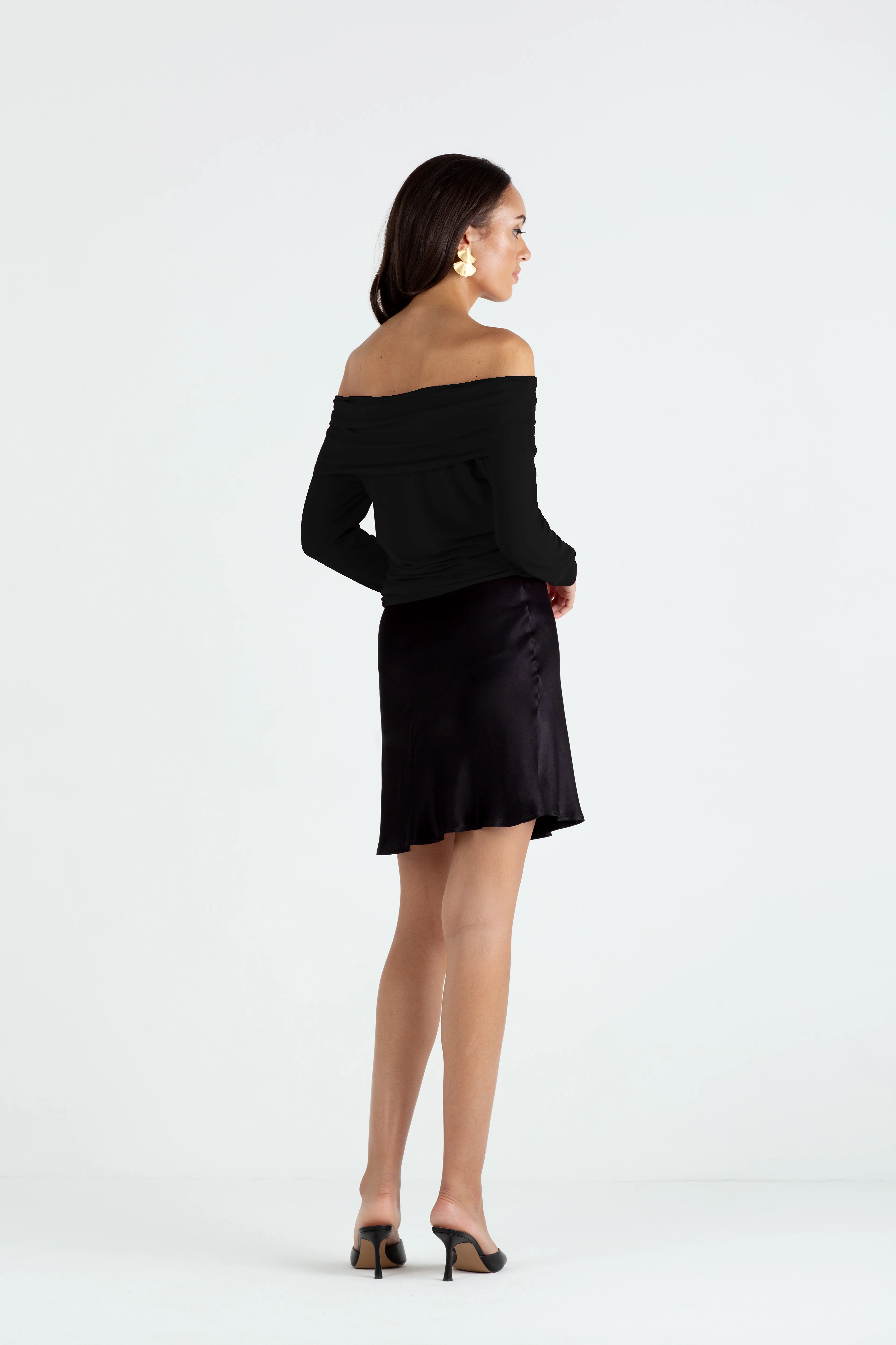 "The Ava" - Off Shoulder Top (Black)