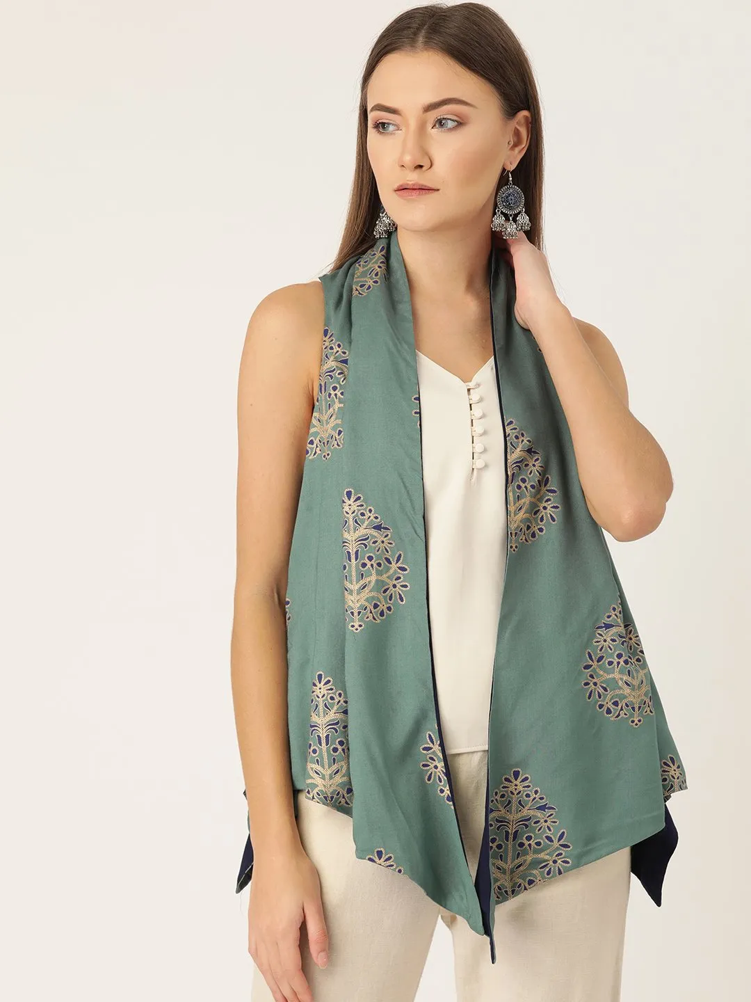 Reversible Shrug In Green And Navy Blue