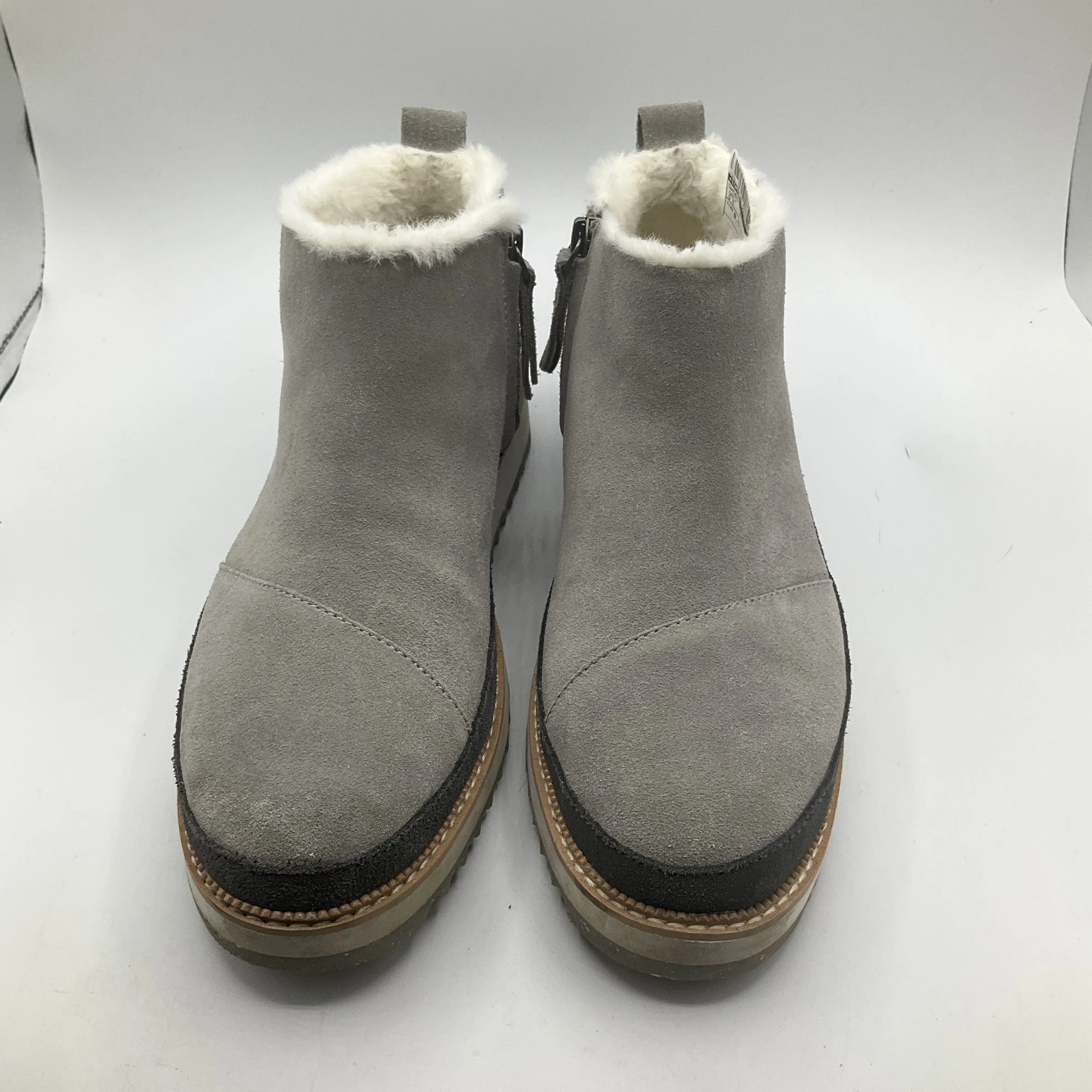 Shoes Flats By Toms  Size: 9.5