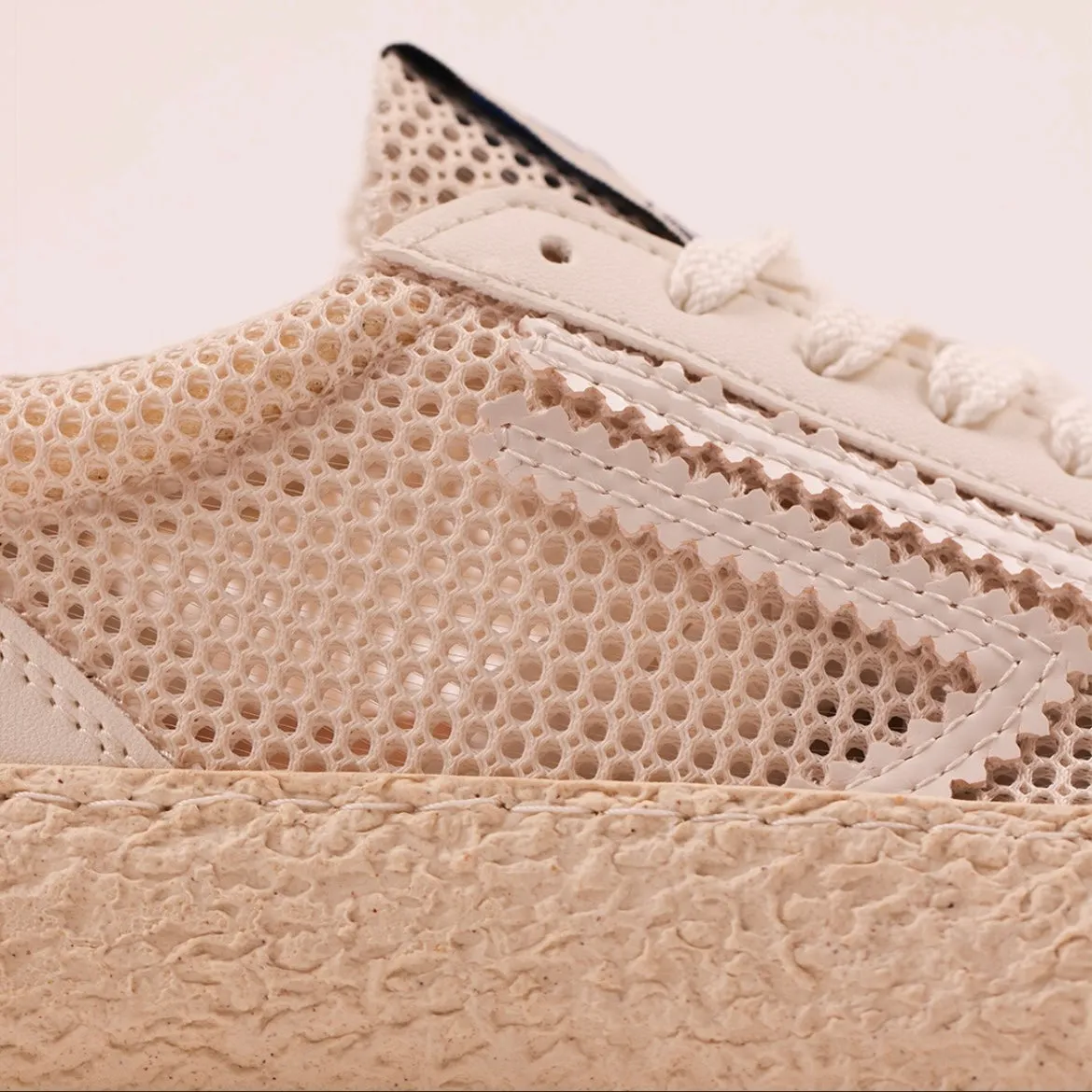 Sneaker eco-friendly Puraai Beach Breeze in tessuto pelle bianca