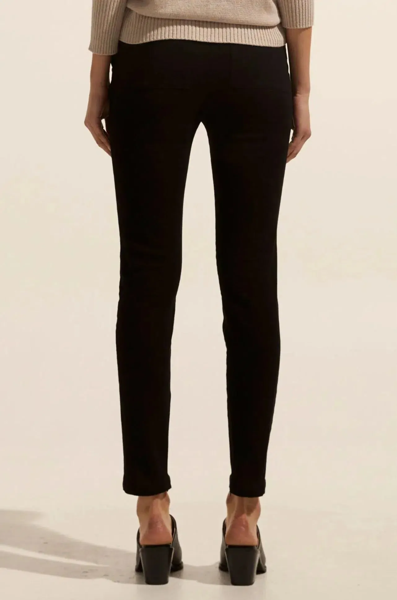 Source Pant - Black