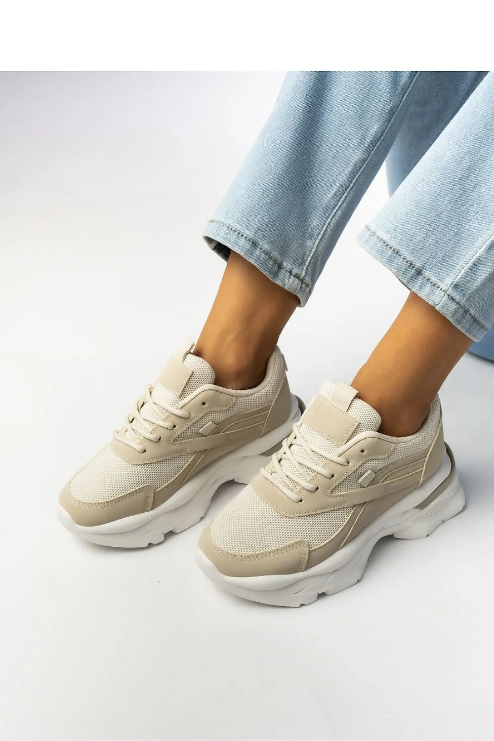 Sport Shoes Inello