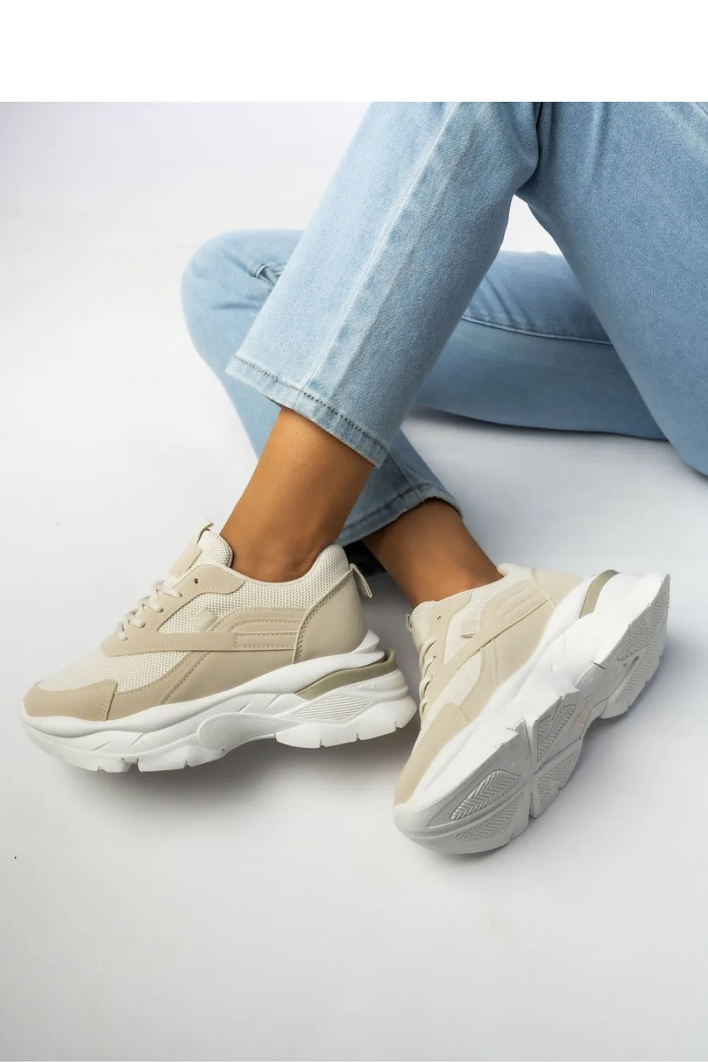 Sport Shoes Inello