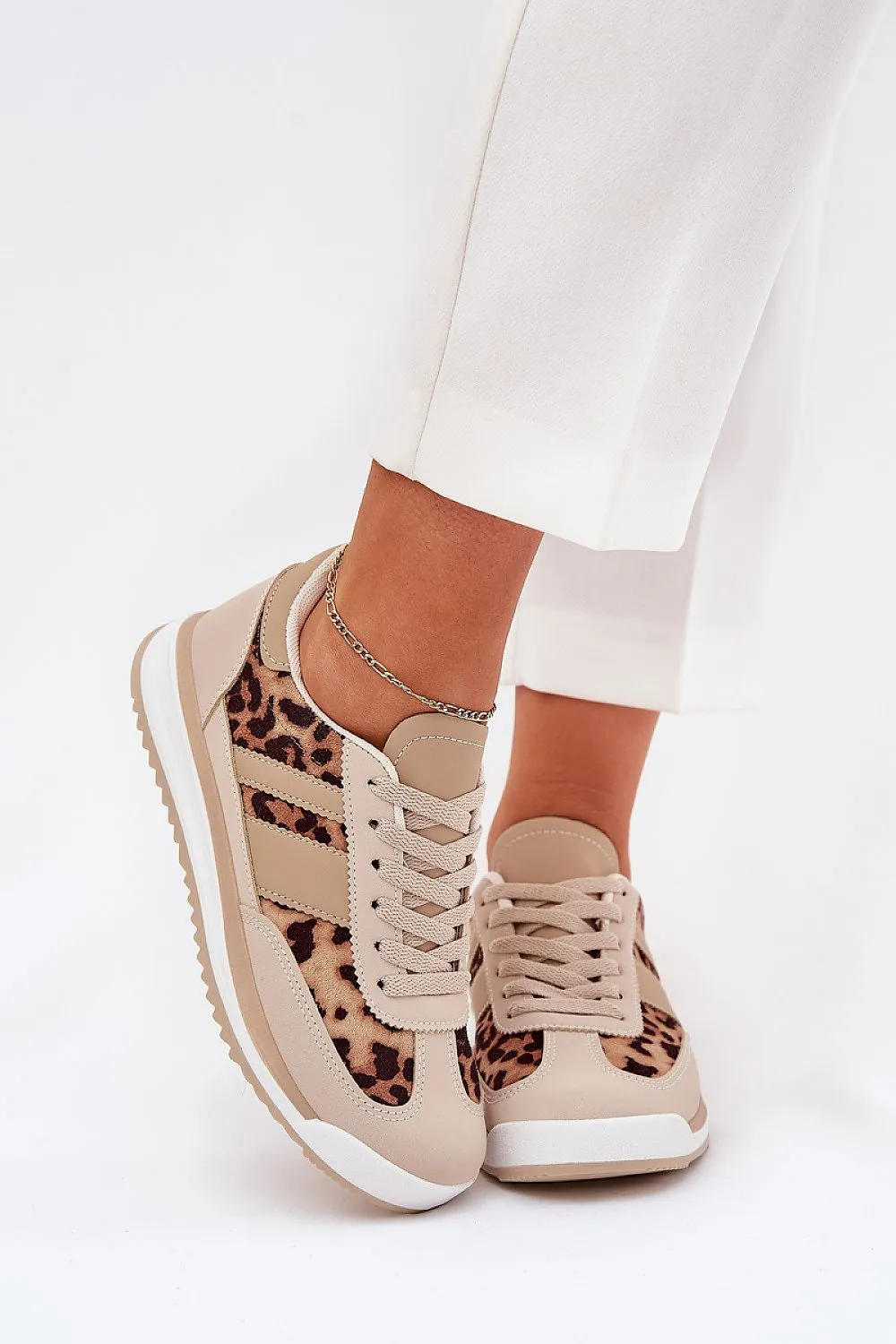 Sport Shoes Step in style