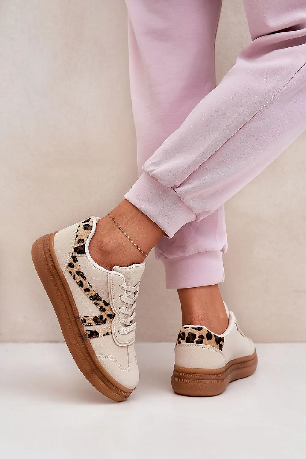 Sport Shoes Step in style