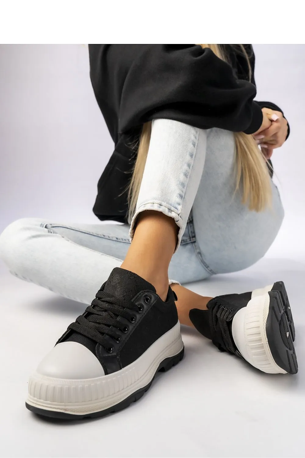 Sport Shoes