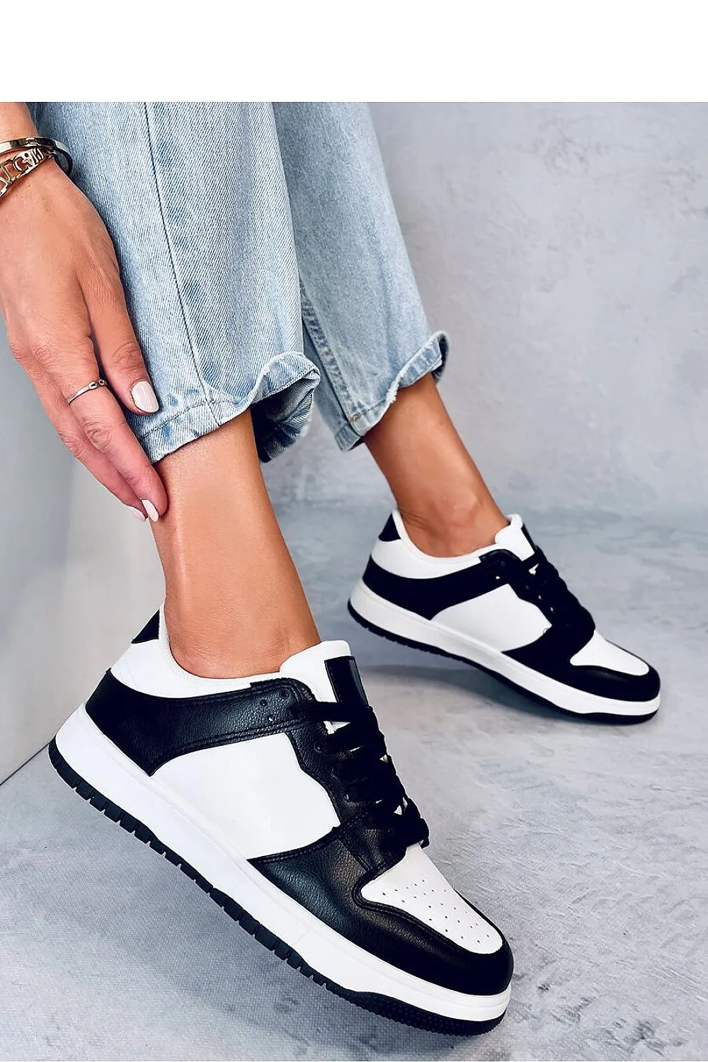 Sport Shoes
