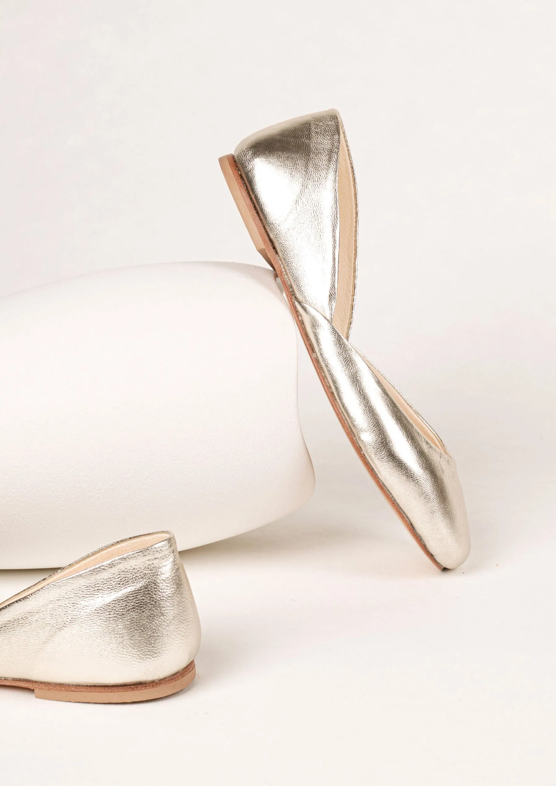 THEA BALLET FLATS – GOLD