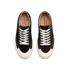 Vier Black/White