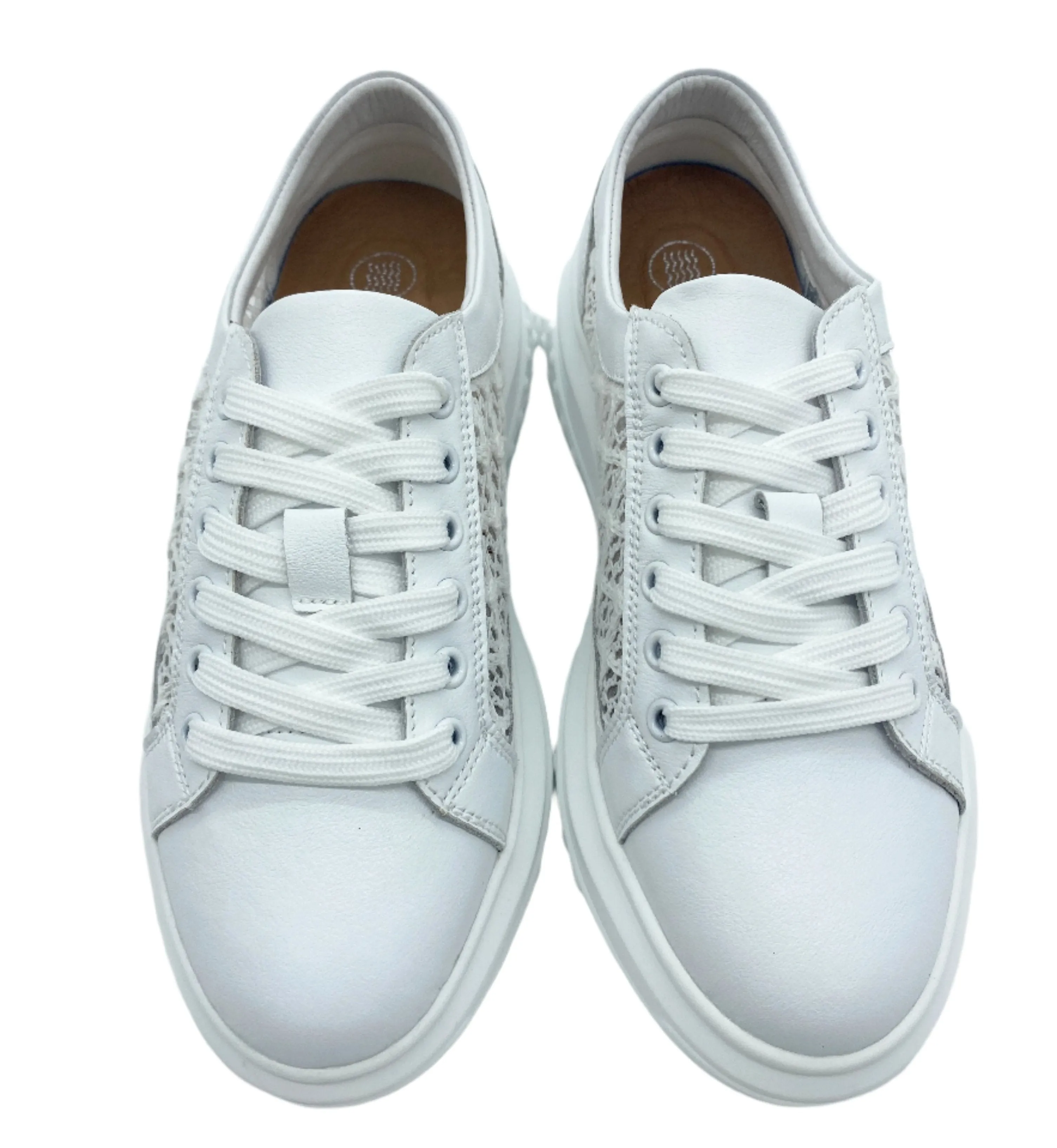 White Domino sneaker