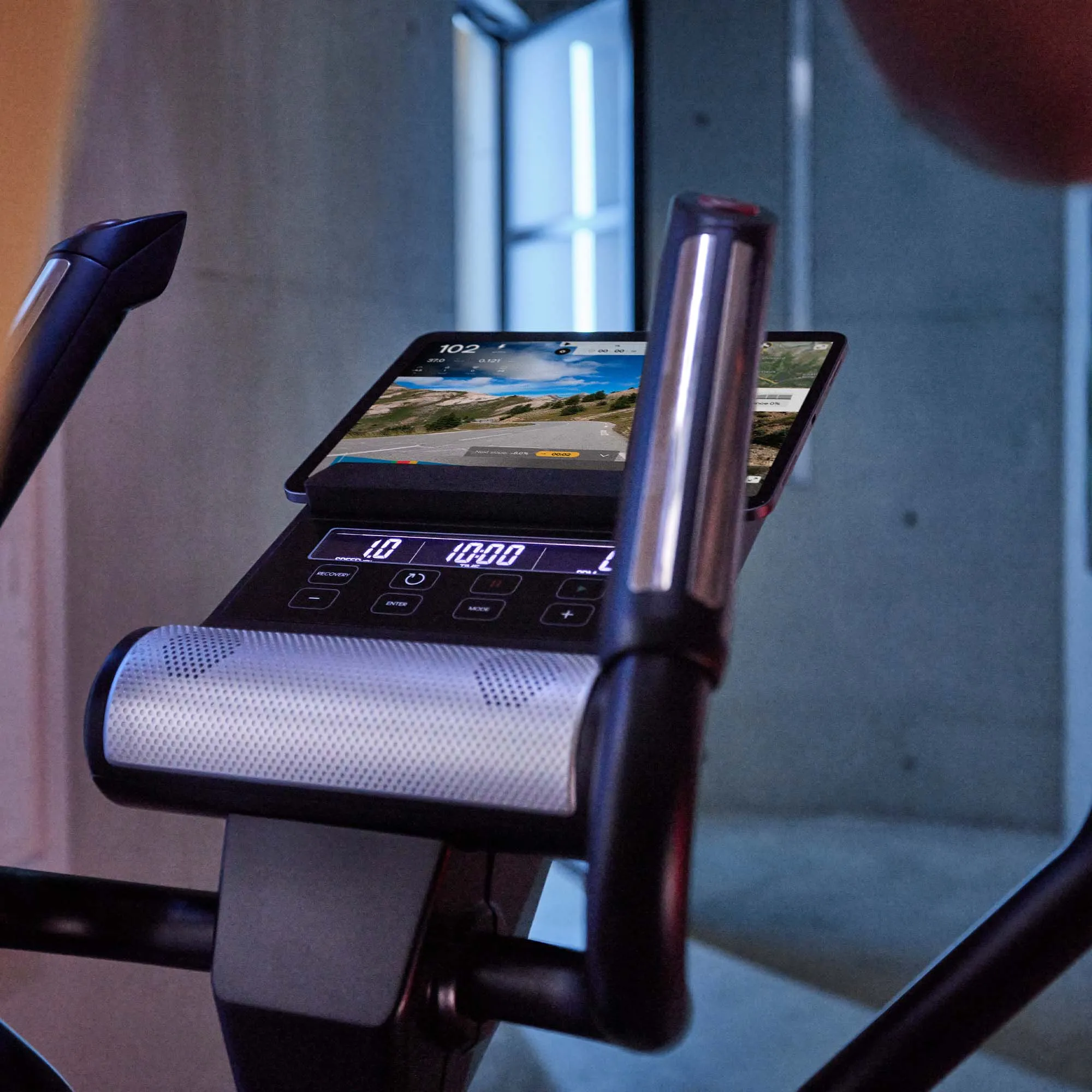 X-21 Elliptical Cross Trainer (Bluetooth)