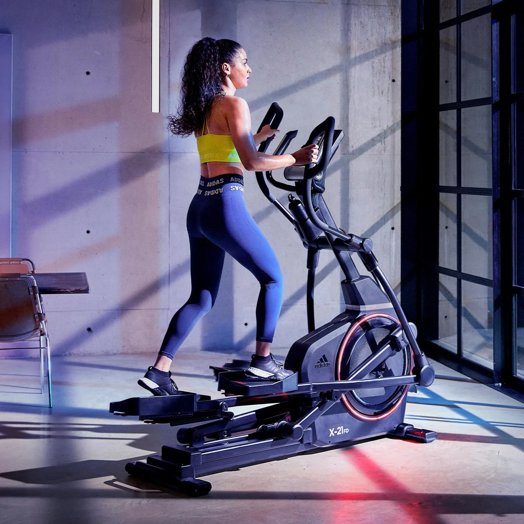 X-21FD Elliptical Cross Trainer (Bluetooth)